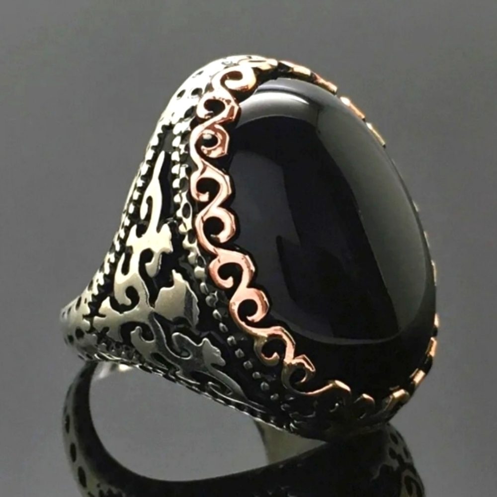 Unisex ring black stone oval, 925 silver and gold look size 6